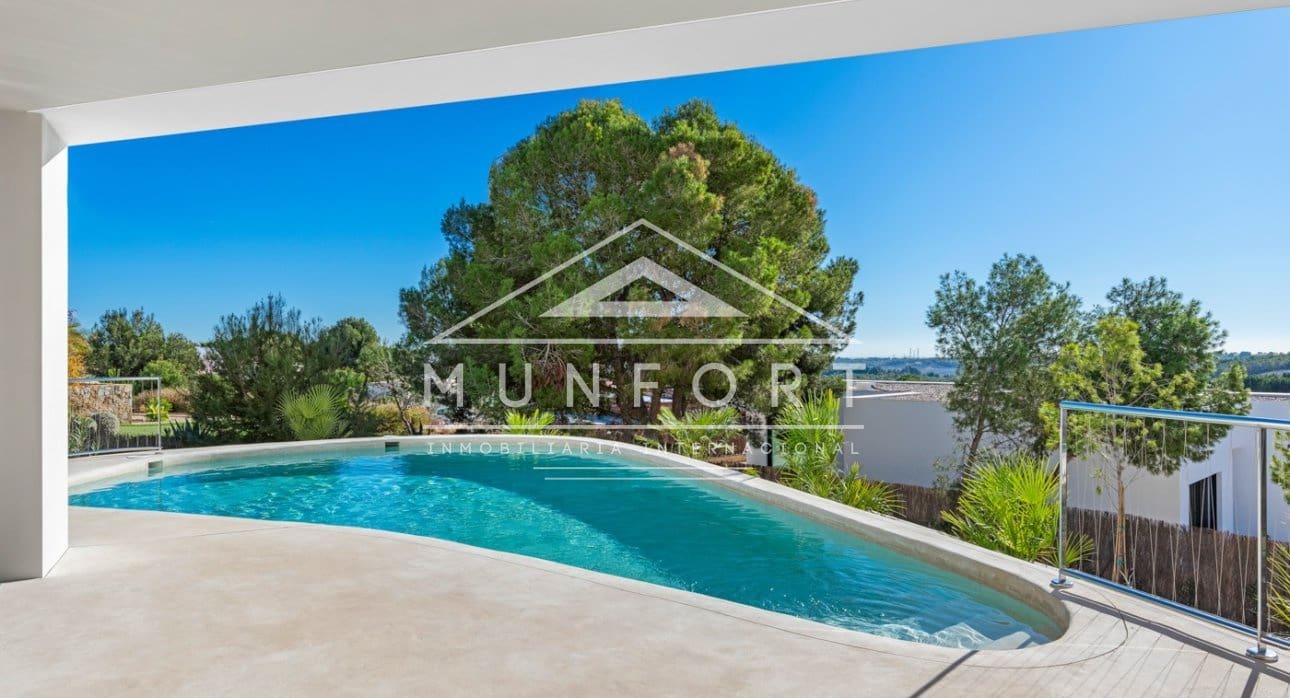 3 sypialnia Willa na sprzedaż w Las Colinas Golf z basenem - 2 365 000 € (Ref: 9524628)