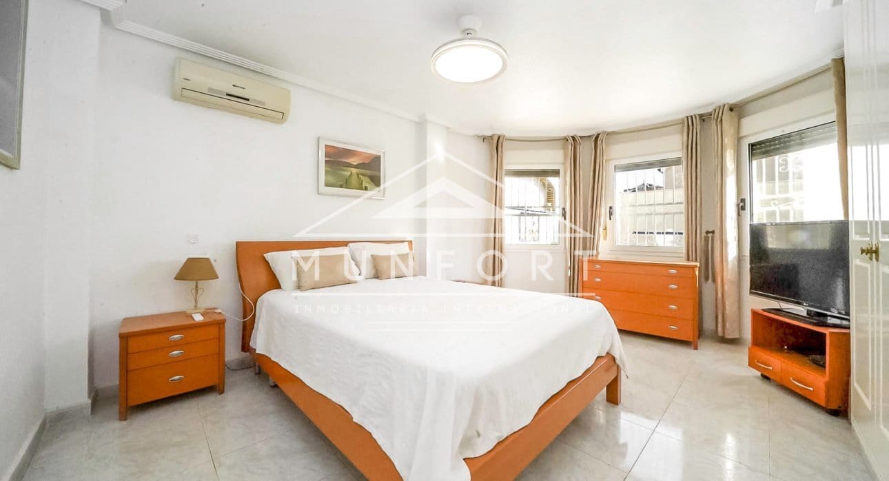 4 chambre Villa/Maison à vendre à Pinar de Campoverde avec piscine - 460 000 € (Ref: 9524632)