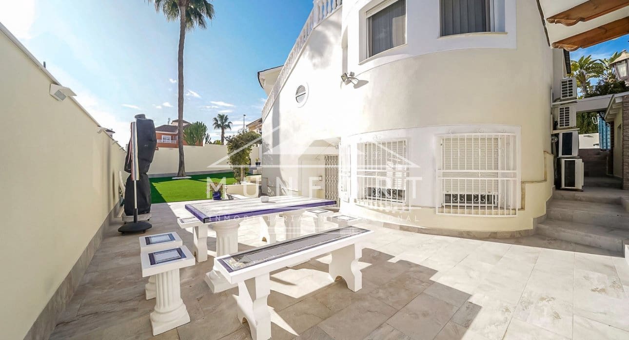 4 chambre Villa/Maison à vendre à Pinar de Campoverde avec piscine - 460 000 € (Ref: 9524632)