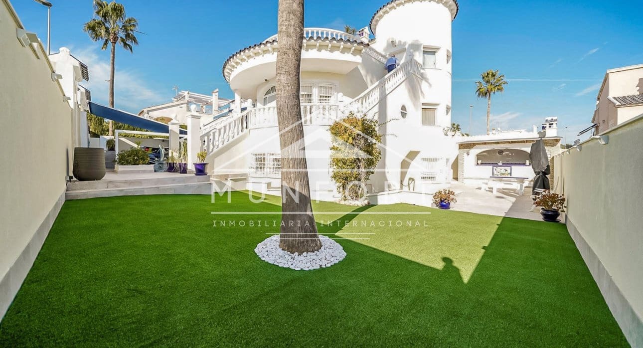 4 chambre Villa/Maison à vendre à Pinar de Campoverde avec piscine - 460 000 € (Ref: 9524632)