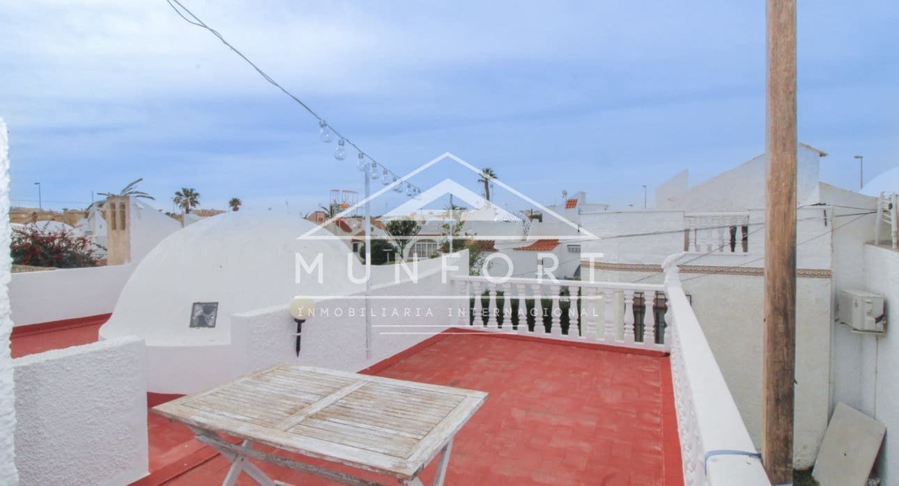 Chalet de 2 habitaciones en La Florida en venta - 189.900 € (Ref: 9525291)