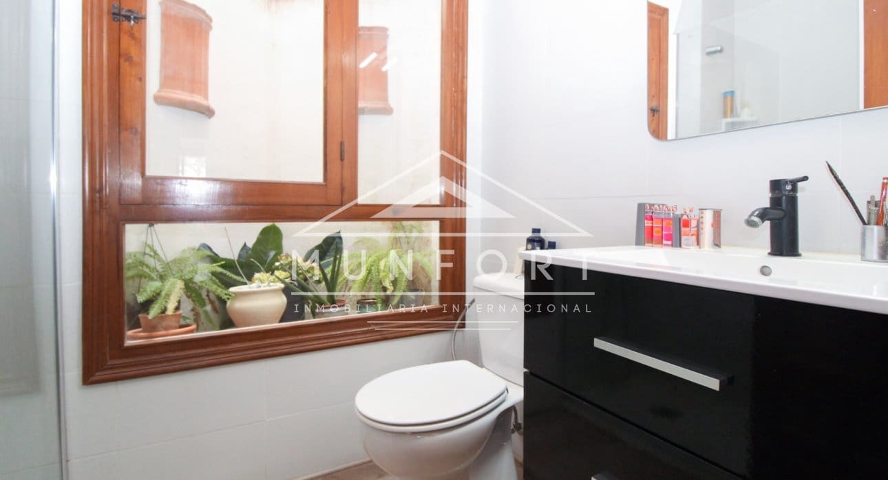 Chalet de 2 habitaciones en La Florida en venta - 189.900 € (Ref: 9525291)