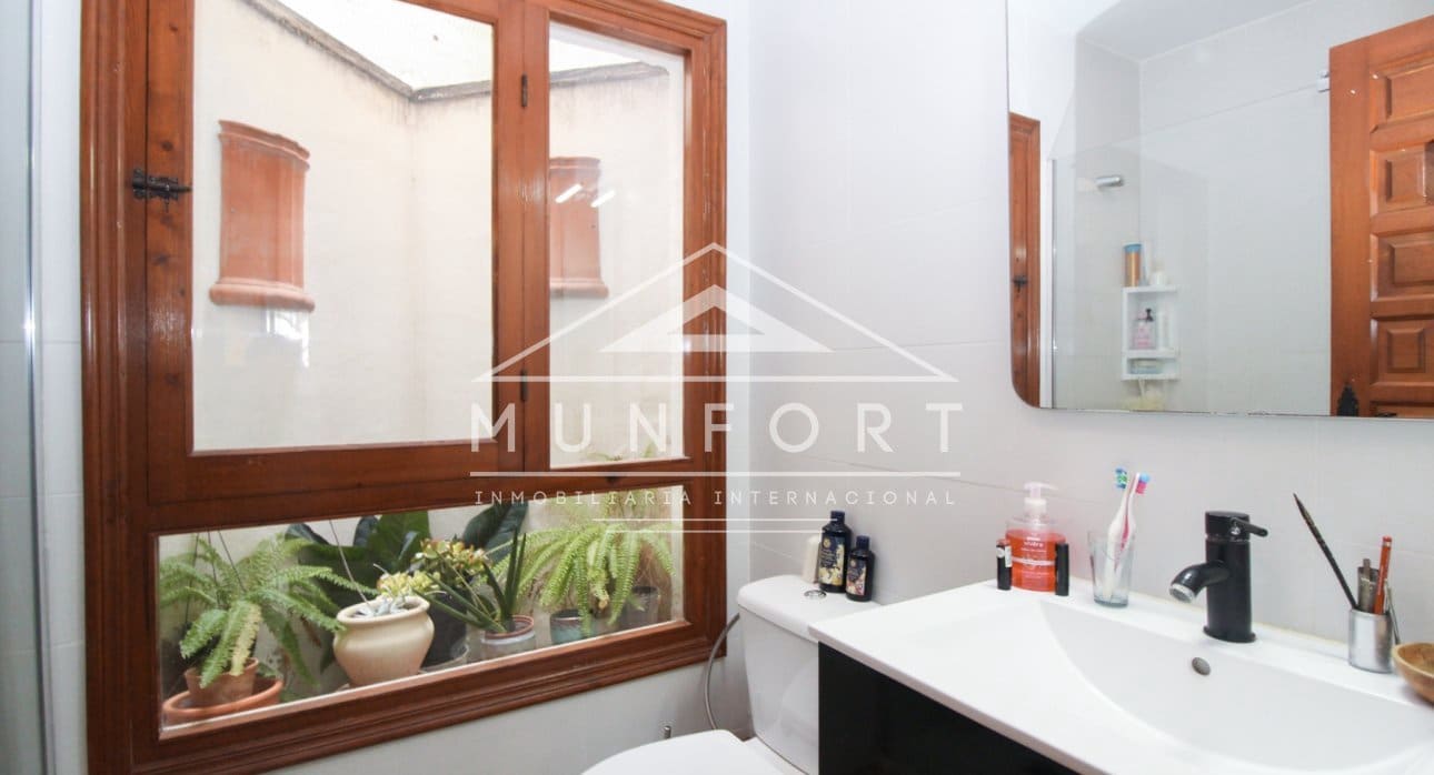 Chalet de 2 habitaciones en La Florida en venta - 189.900 € (Ref: 9525291)