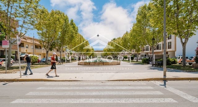 Commerciale in vendita in Pilar de la Horadada ciudad, Pilar de la Horadada - 65.000 € (Rif: 9532473)