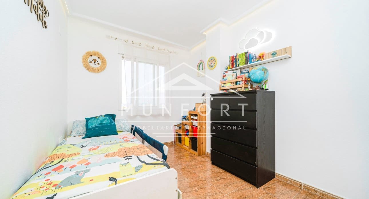 3 Zimmer Apartment zu verkaufen in Torrevieja - 199.900 € (Ref: 9532476)