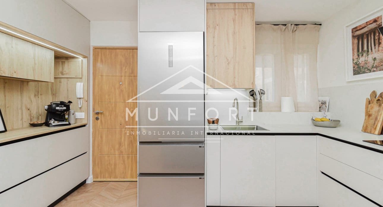 2 soverom Leilighet til salgs i Dehesa de Campoamor med svømmebasseng - € 329 000 (Ref: 9532478)