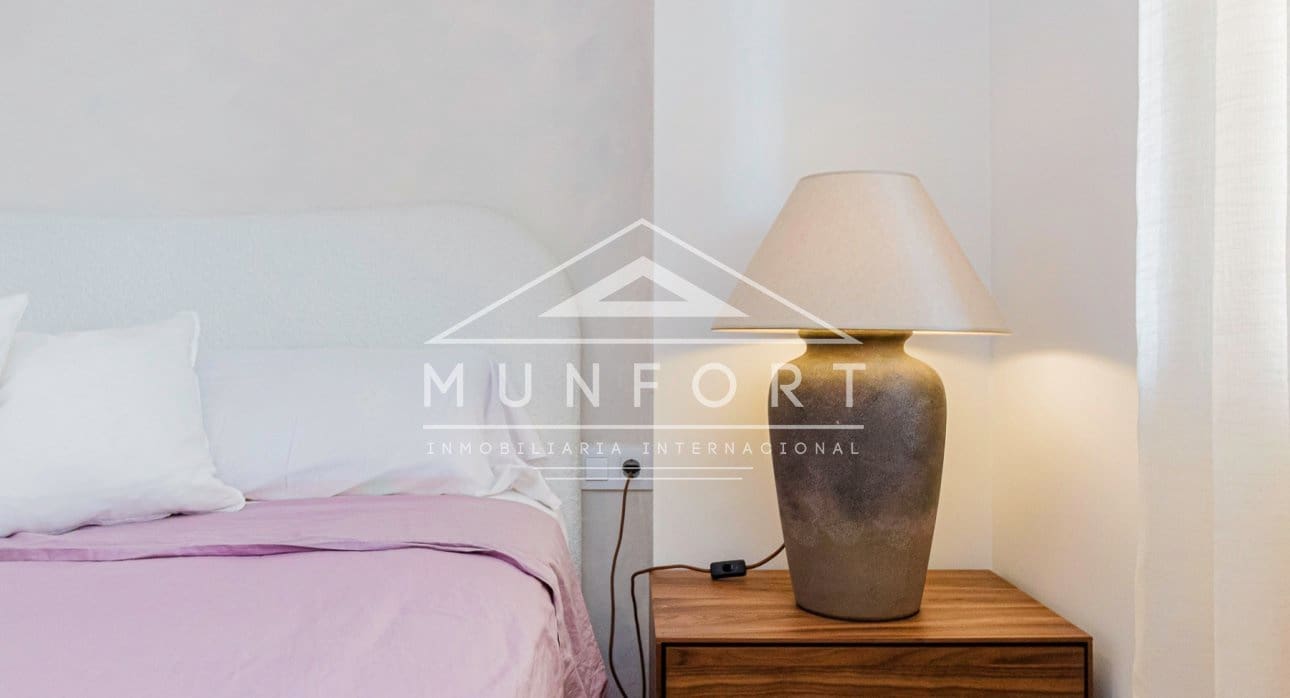 2 soverom Leilighet til salgs i Dehesa de Campoamor med svømmebasseng - € 329 000 (Ref: 9532478)