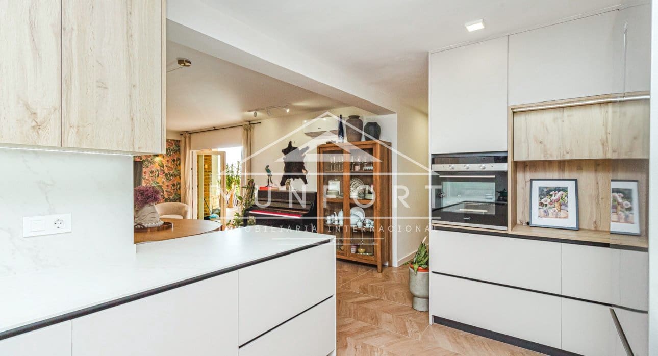 2 soverom Leilighet til salgs i Dehesa de Campoamor med svømmebasseng - € 329 000 (Ref: 9532478)