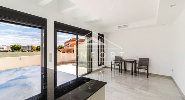 3 chambre Villa/Maison à vendre à Lo Pagan, San Pedro del Pinatar avec piscine - 425 000 € (Ref: 9532479)