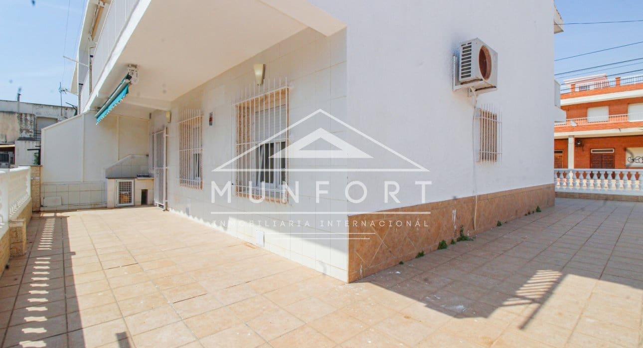 3 bedroom Apartment for sale in Los Urrutias - € 149,900 (Ref: 9532481)