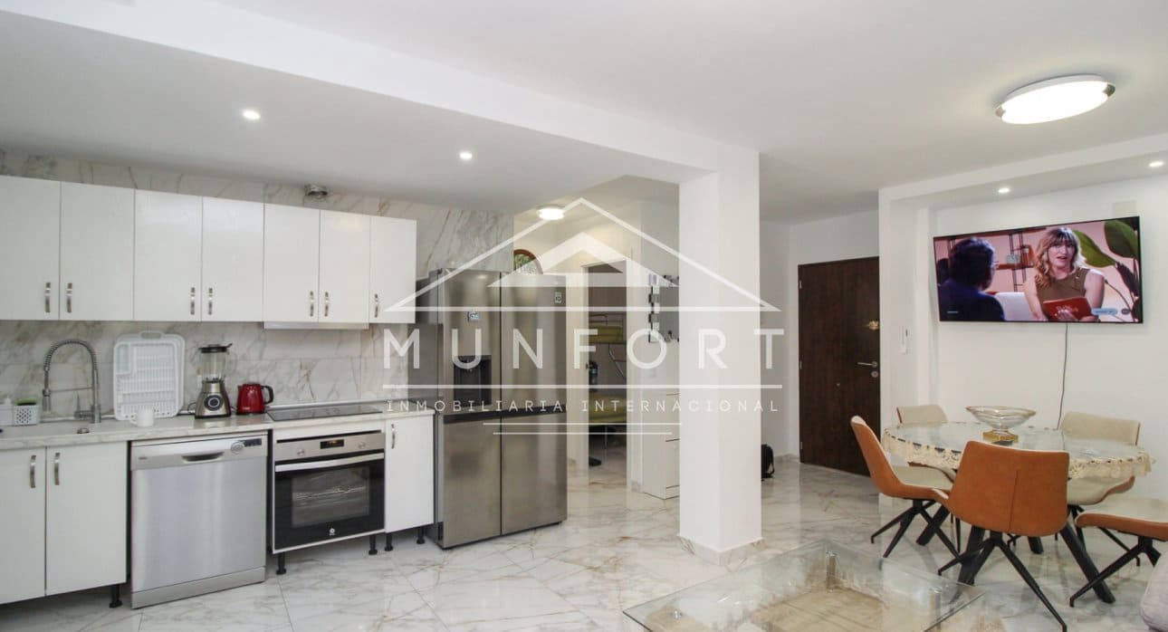 2 Zimmer Apartment zu verkaufen in Torrevieja - 175.000 € (Ref: 9532487)