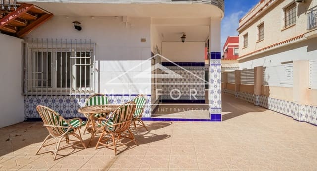 5 soveværelse Bungalow til salg i Torre de la Horadada, Pilar de la Horadada - € 230.000 (Ref: 9532493)