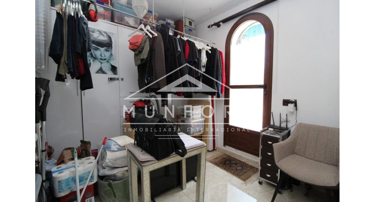 4 slaapkamer Villa te koop in Villamartin met zwembad - € 810.000 (Ref: 9532494)