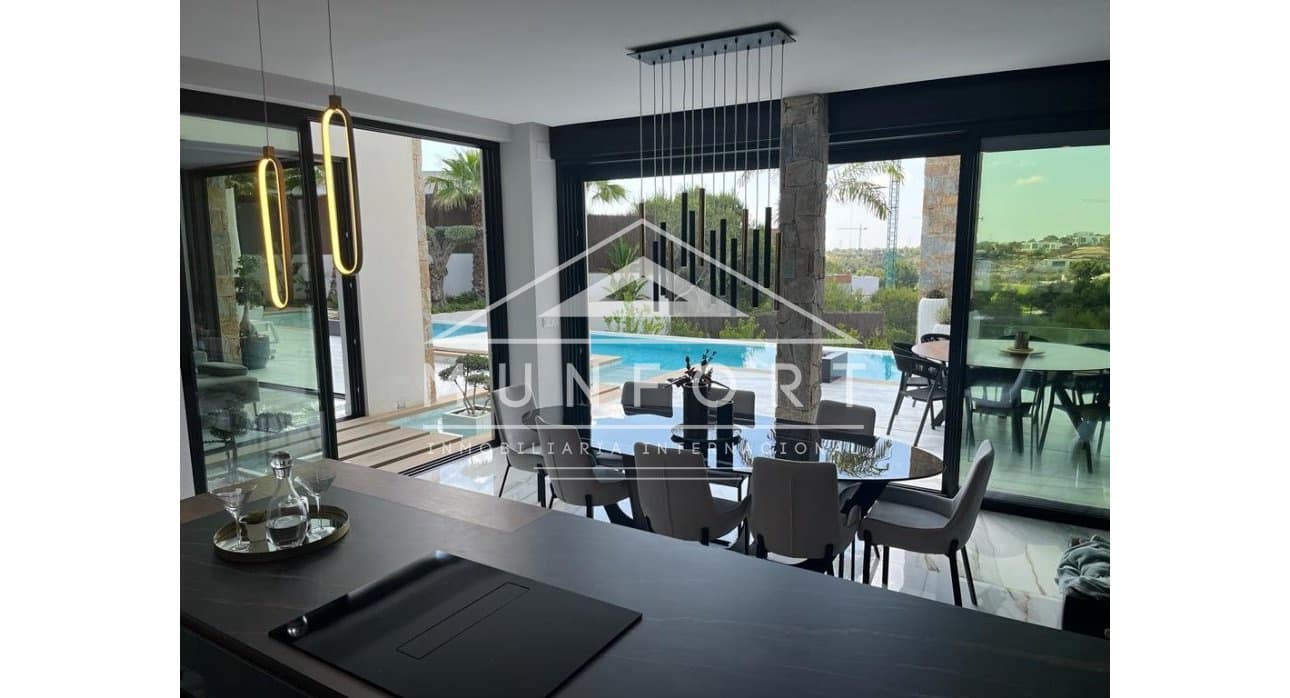 4 soverom Villa til salgs i Las Colinas Golf - € 2 950 000 (Ref: 9532495)