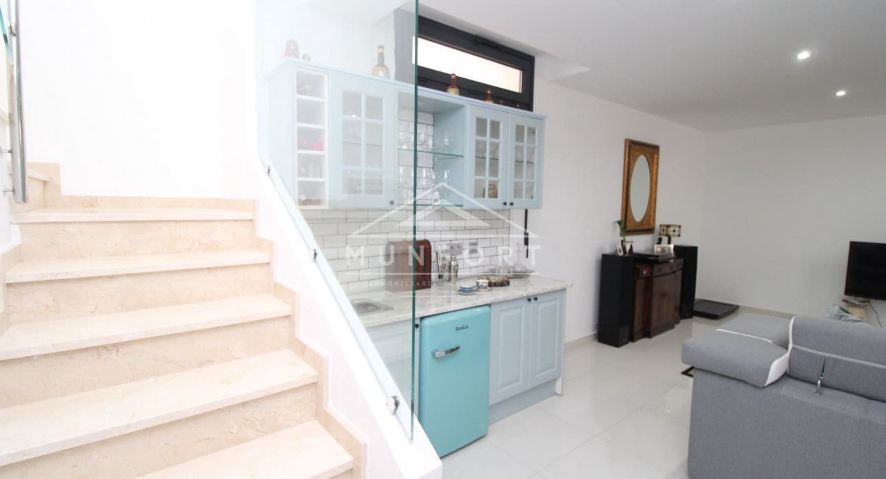 4 slaapkamer Villa te koop in Pilar de la Horadada met zwembad - € 649.900 (Ref: 9532498)