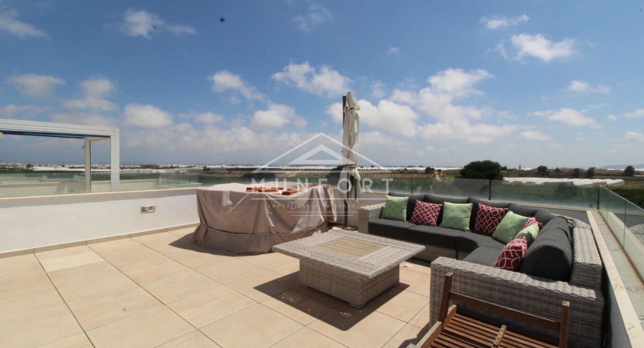 4 slaapkamer Villa te koop in Pilar de la Horadada met zwembad - € 649.900 (Ref: 9532498)