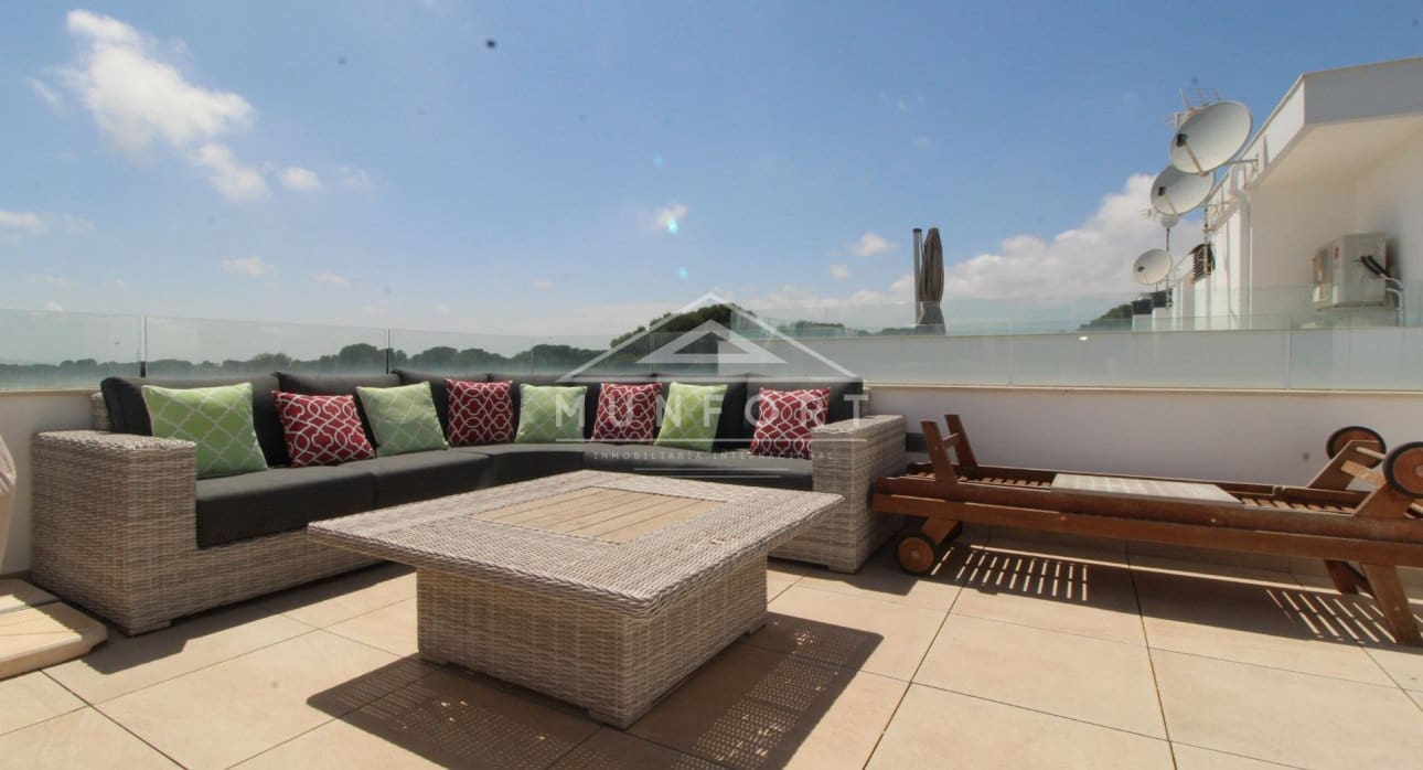 4 slaapkamer Villa te koop in Pilar de la Horadada met zwembad - € 649.900 (Ref: 9532498)