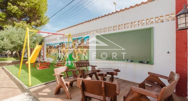 9 quarto Moradia para venda em Campoamor, Orihuela com piscina - 690 000 € (Ref: 9532499)