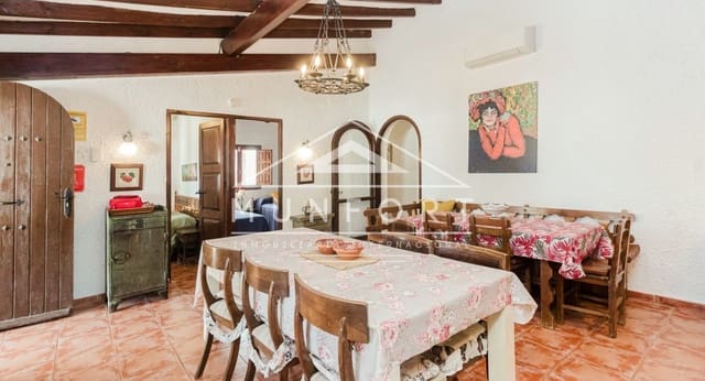 9 quarto Moradia para venda em Campoamor, Orihuela com piscina - 690 000 € (Ref: 9532499)