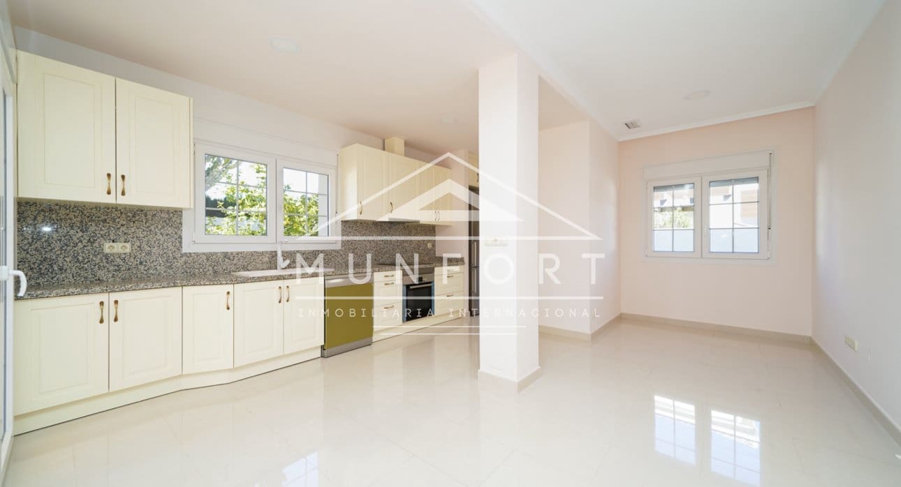 5 Zimmer Villa zu verkaufen in Cabo Roig mit Pool - 910.000 € (Ref: 9532501)