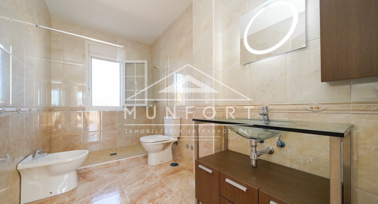 5 Zimmer Villa zu verkaufen in Cabo Roig mit Pool - 910.000 € (Ref: 9532501)