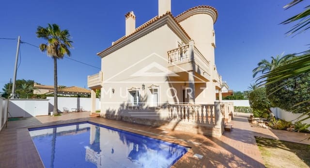 5 Zimmer Villa zu verkaufen in Cabo Roig, Orihuela mit Pool - 910.000 € (Ref: 9532501)