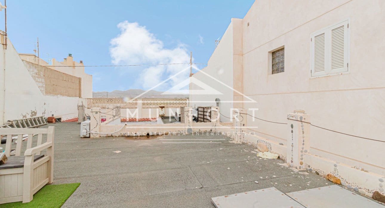 4 soveværelse Byhus til salg i Los Nietos - € 199.000 (Ref: 9532502)