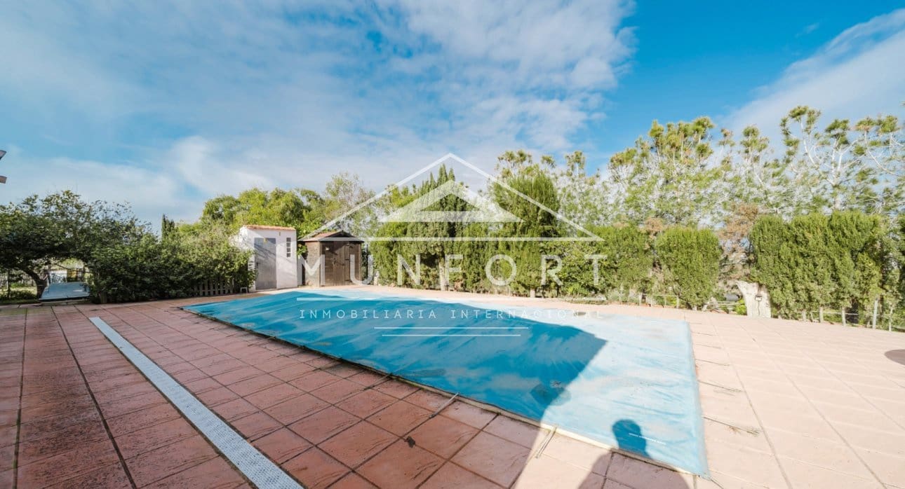 3 quarto Quinta/Casa Rural para venda em Guardamar del Segura com piscina - 450 000 € (Ref: 9535158)