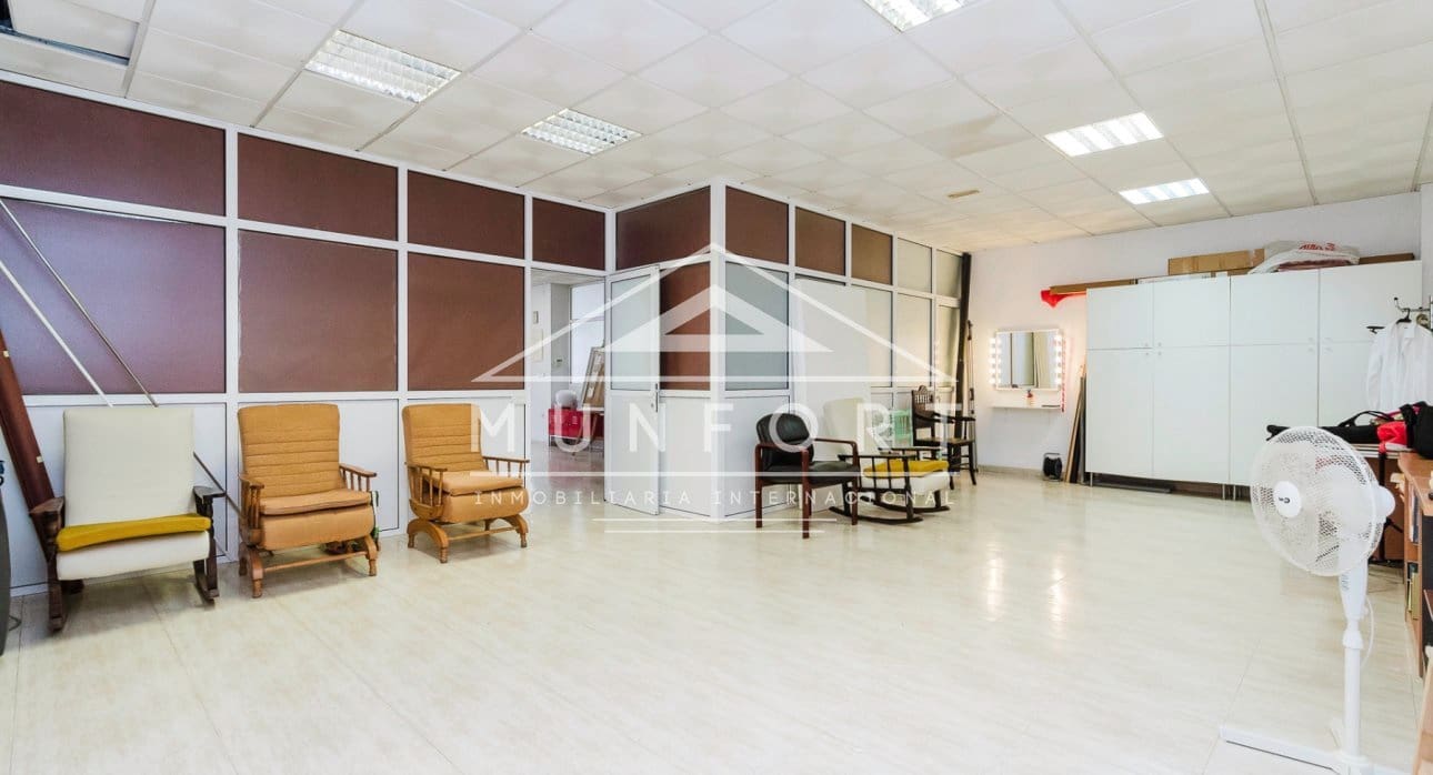 Erhverv til salg i San Pedro del Pinatar - € 129.900 (Ref: 9542049)