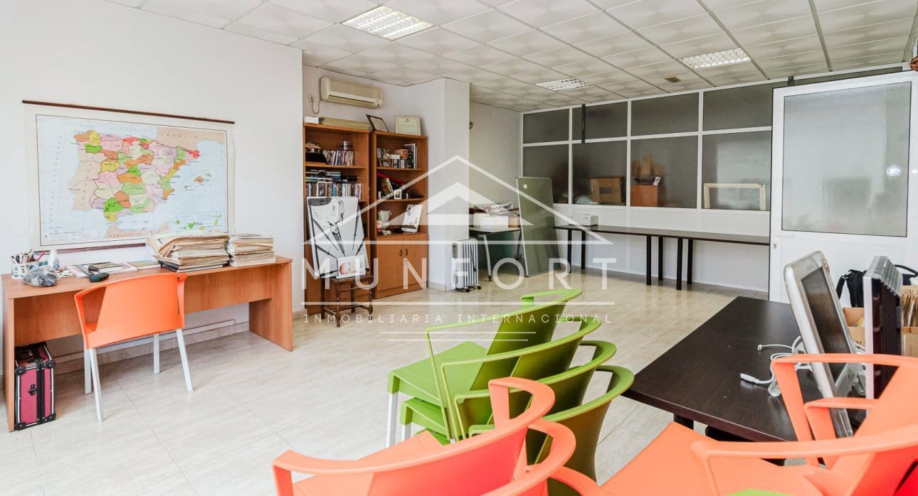 Erhverv til salg i San Pedro del Pinatar - € 129.900 (Ref: 9542049)