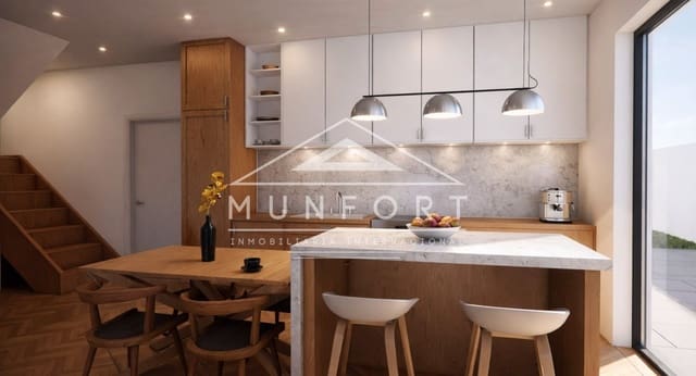 3 Zimmer Villa zu verkaufen in Centro, Los Alcázares mit Pool - 590.000 € (Ref: 9542678)