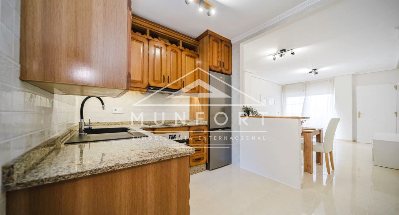 Apartamento de 2 habitaciones en Orihuela Costa en venta con piscina - 169.000 € (Ref: 9543913)