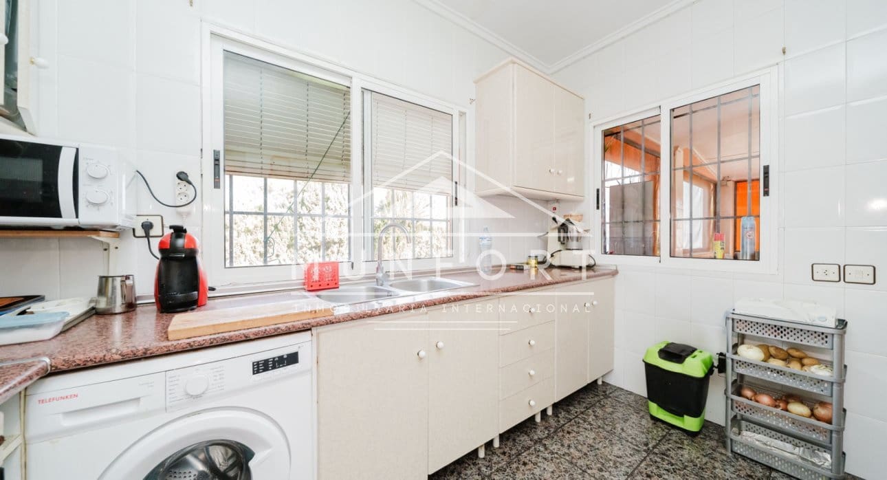 3 bedroom Finca/Country House for sale in Guardamar del Segura with pool - € 450,000 (Ref: 9544538)