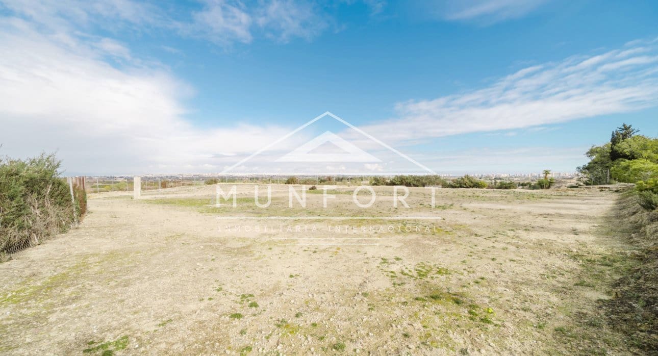 3 bedroom Finca/Country House for sale in Guardamar del Segura with pool - € 450,000 (Ref: 9544538)