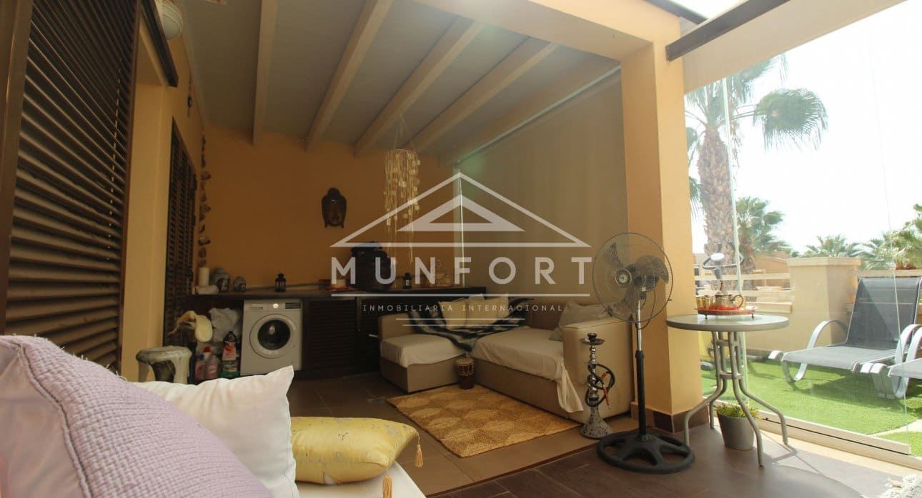 Casa de 2 habitaciones en Orihuela Costa en venta con piscina - 349.000 € (Ref: 9548603)