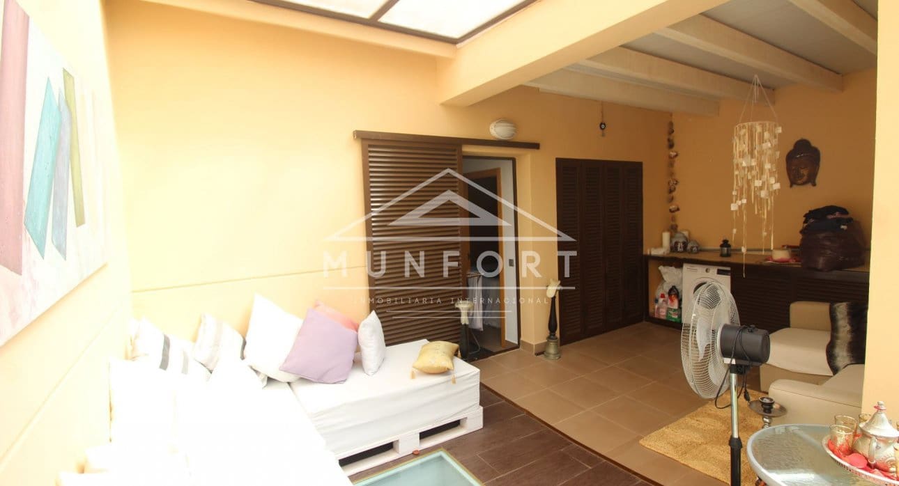 Casa de 2 habitaciones en Orihuela Costa en venta con piscina - 349.000 € (Ref: 9548603)