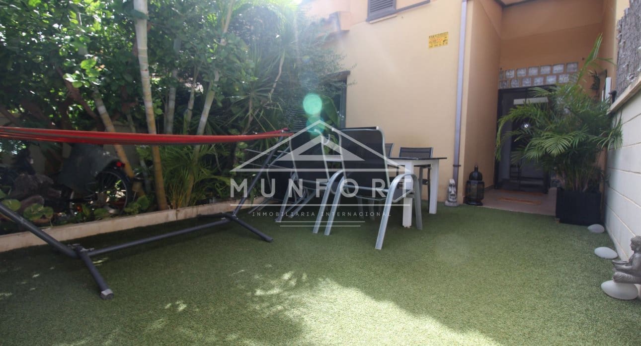 Casa de 2 habitaciones en Orihuela Costa en venta con piscina - 349.000 € (Ref: 9548603)