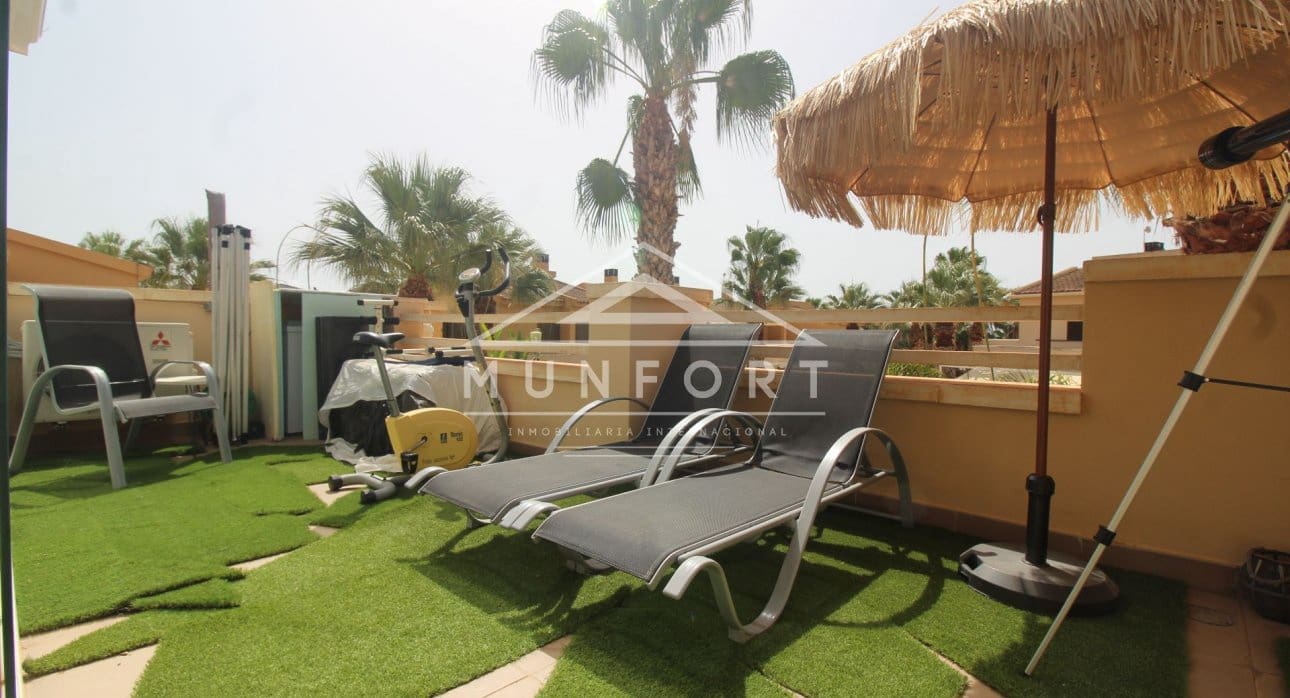 Casa de 2 habitaciones en Orihuela Costa en venta con piscina - 349.000 € (Ref: 9548603)