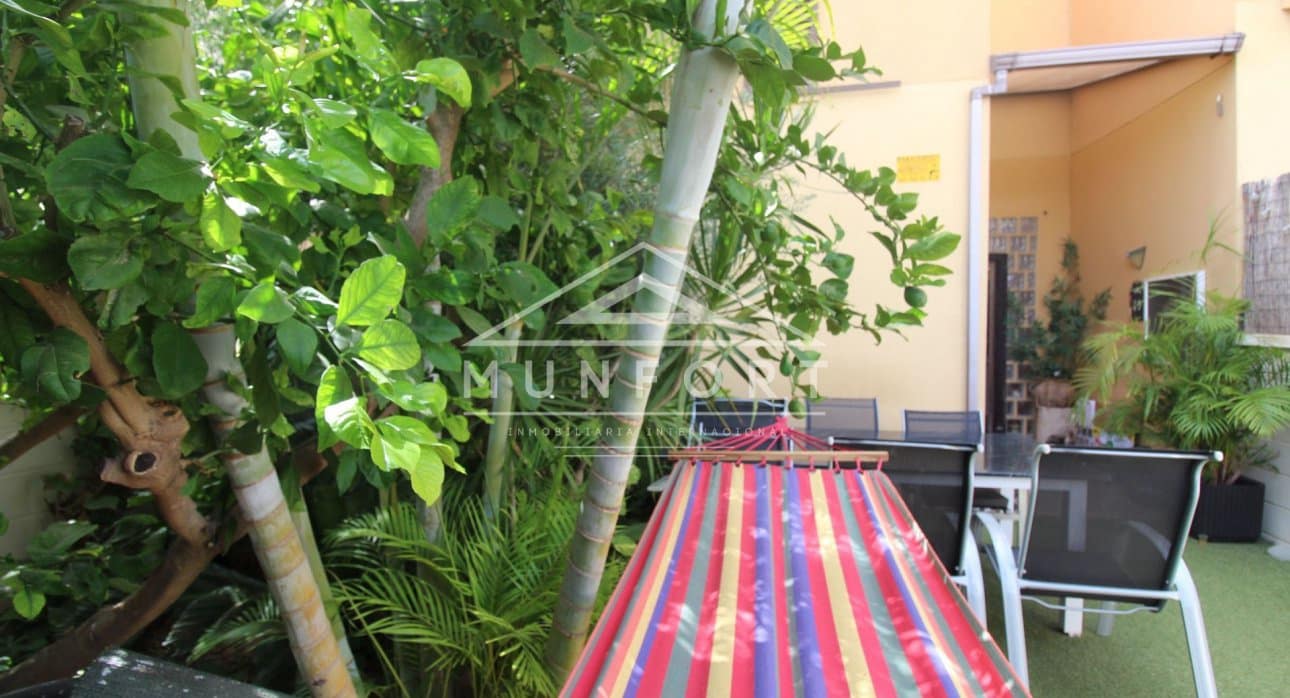 Casa de 2 habitaciones en Orihuela Costa en venta con piscina - 349.000 € (Ref: 9548603)