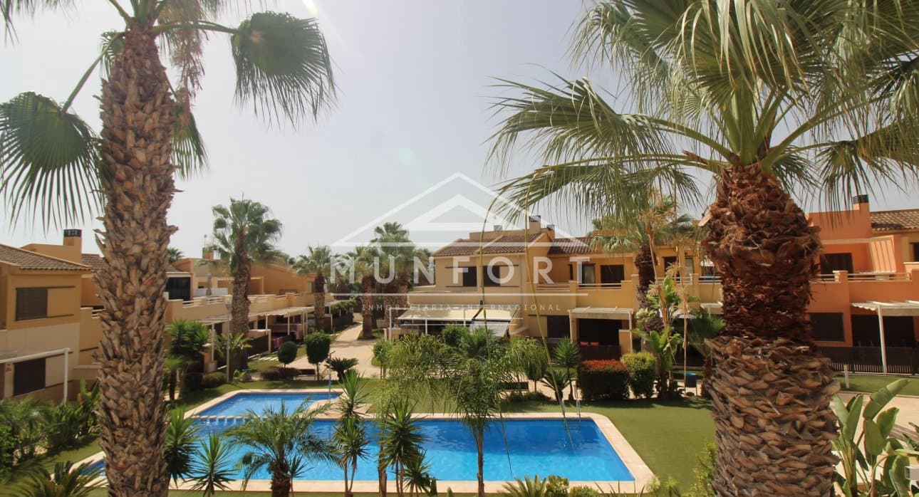 Casa de 2 habitaciones en Orihuela Costa en venta con piscina - 349.000 € (Ref: 9548603)