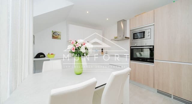 Ático de 2 habitaciones en Pilar de la Horadada ciudad, Pilar de la Horadada en venta con piscina - 295.000 € (Ref: 9552335)