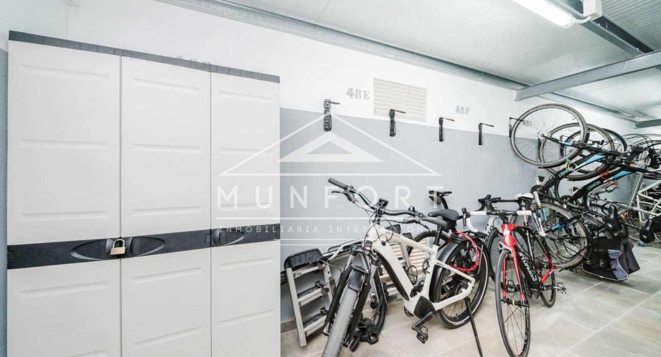 Ático de 2 habitaciones en Pilar de la Horadada en venta con piscina - 295.000 € (Ref: 9552335)