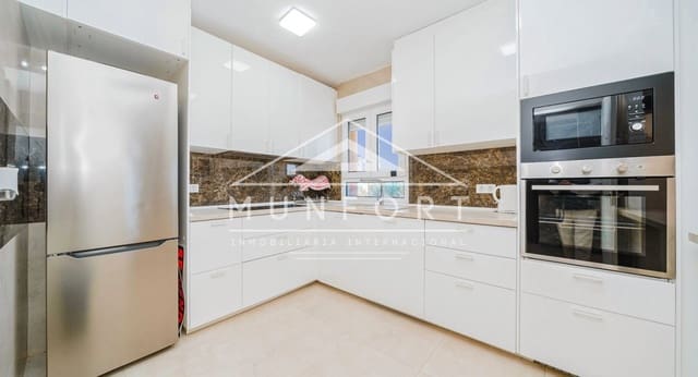 3 sovrum Villa till salu i La Manga del Mar Menor med pool - 729 000 € (Ref: 9552628)