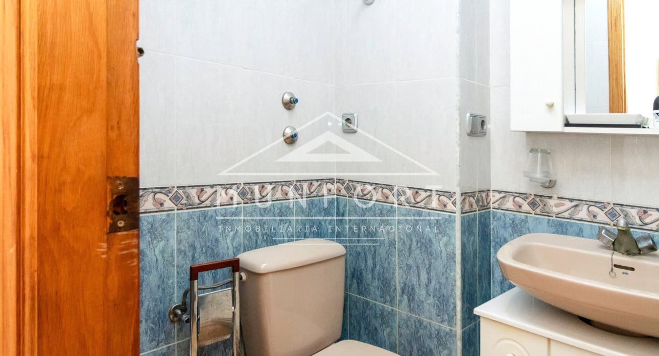 2 slaapkamer Appartement te koop in Torrevieja - € 165.000 (Ref: 9554257)