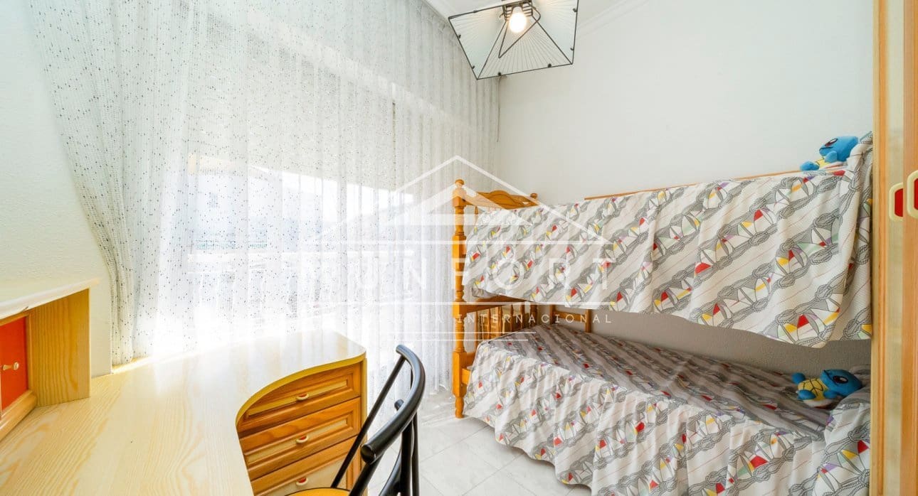 4 bedroom Townhouse for sale in Los Narejos - € 275,000 (Ref: 9554263)