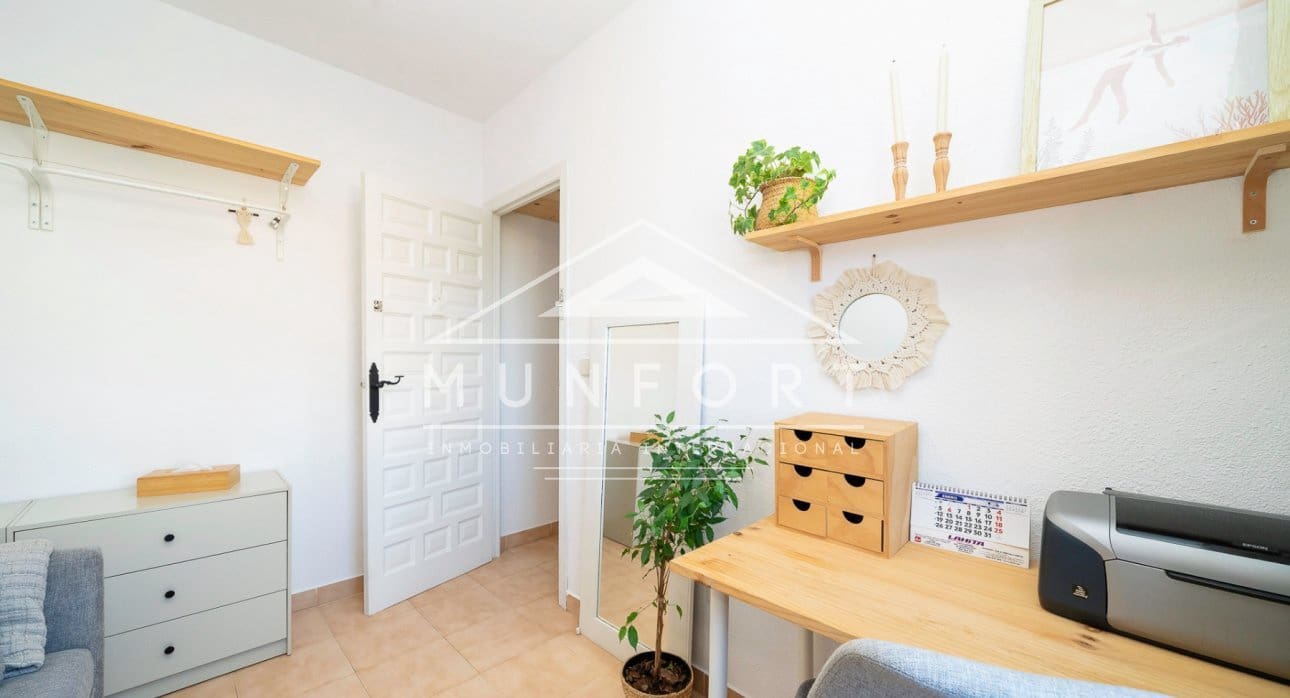 Casa de 2 habitaciones en Los Alcázares en venta - 155.900 € (Ref: 9563761)