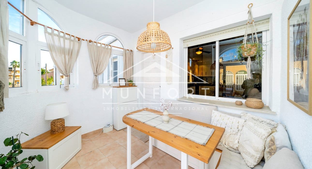 Casa de 2 habitaciones en Los Alcázares en venta - 155.900 € (Ref: 9563761)