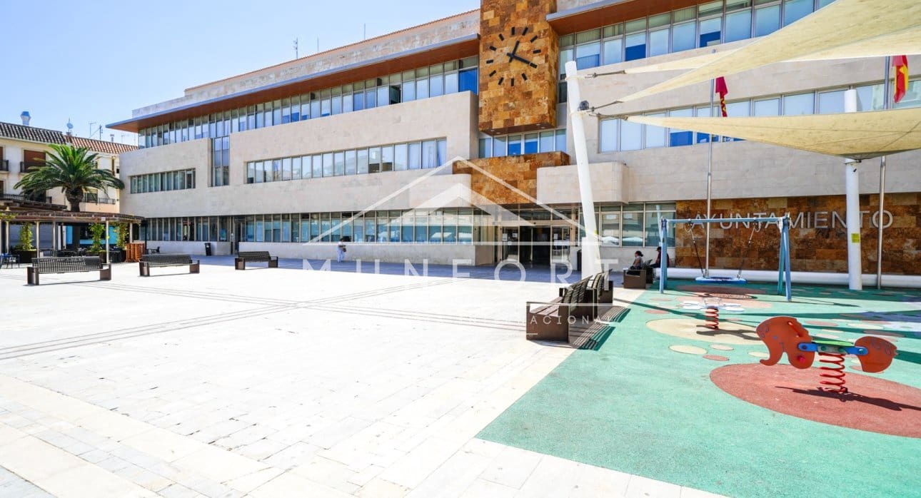 2 soveværelse Bungalow til salg i San Javier med swimmingpool - € 272.900 (Ref: 9566448)