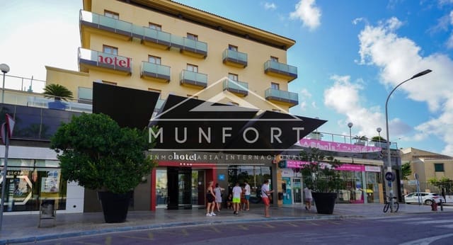 3 makuuhuone Omakotitalo myytävänä paikassa Las Lomas de Rame - Bahía Bella, Los Alcázares mukana uima-altaan - 357 000 € (Ref: 9566749)