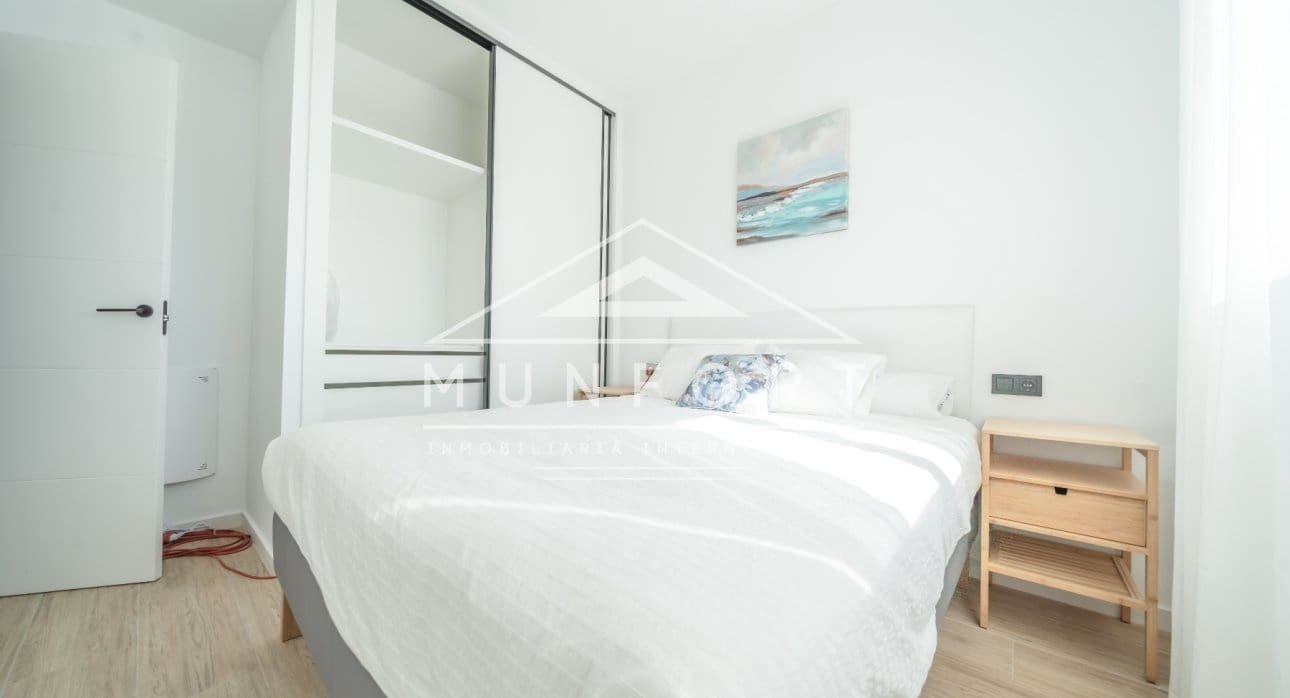3 chambre Maison de Ville à vendre à Los Alcazares avec piscine - 370 000 € (Ref: 9566749)